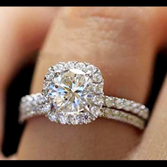 Jewelry - Set! Japanese 1ct CZ engagement ring + wedding band
